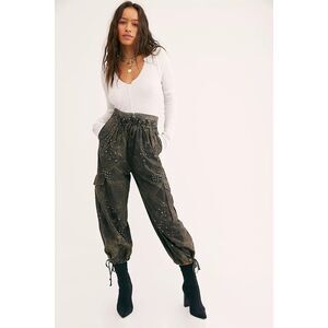 New Free People Fly Away Studded Parachute Pants Size 0